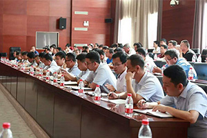 我公司參加普灣經(jīng)濟(jì)區(qū)“建筑工程安全生產(chǎn)大檢查工作再動(dòng)員、再部署”會(huì)議